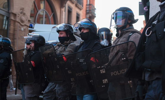 45.000 policiers manifestent pour dénoncer leurs conditions de travail, selon le syndicat Alliance Police Nationale